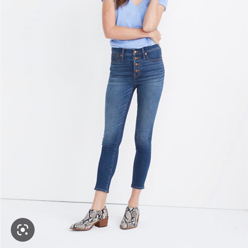 Madewell High-Rise Button-Fly Cropped Skinny Jeans in Indigo Blue